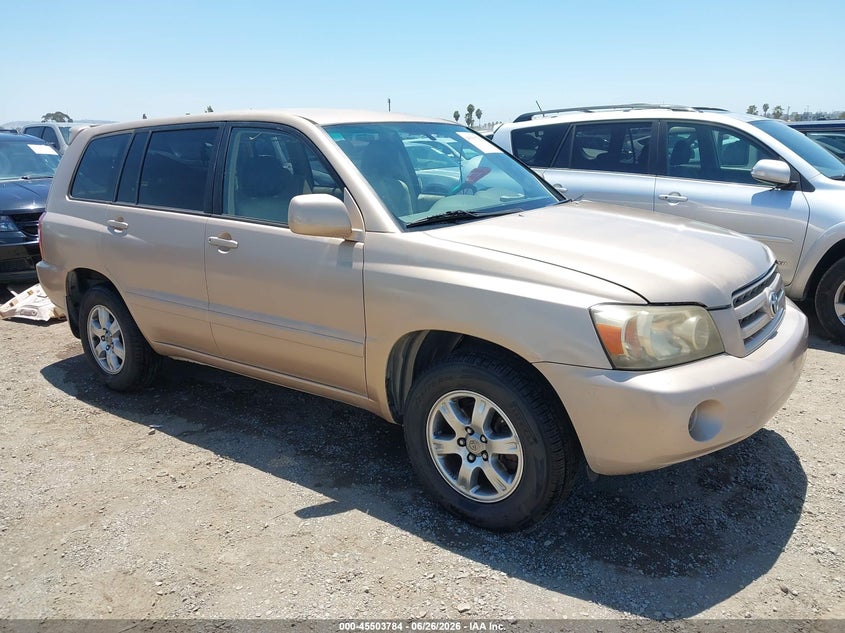2005 Toyota Highlander VIN JTEDP21AX50068017 IAAI salvage auction — NORMAL WEAR, Clear - Dealer Only (California), sold $425 on 2026-07-29 (photo 1)