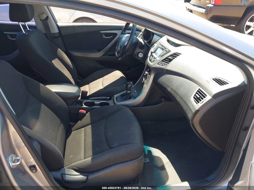 2015 Hyundai Elantra VIN KMHDH4AE9FU426326 IAAI salvage auction — REAR END, Salvage (California), sold $300 on 2026-07-17 (photo 5)