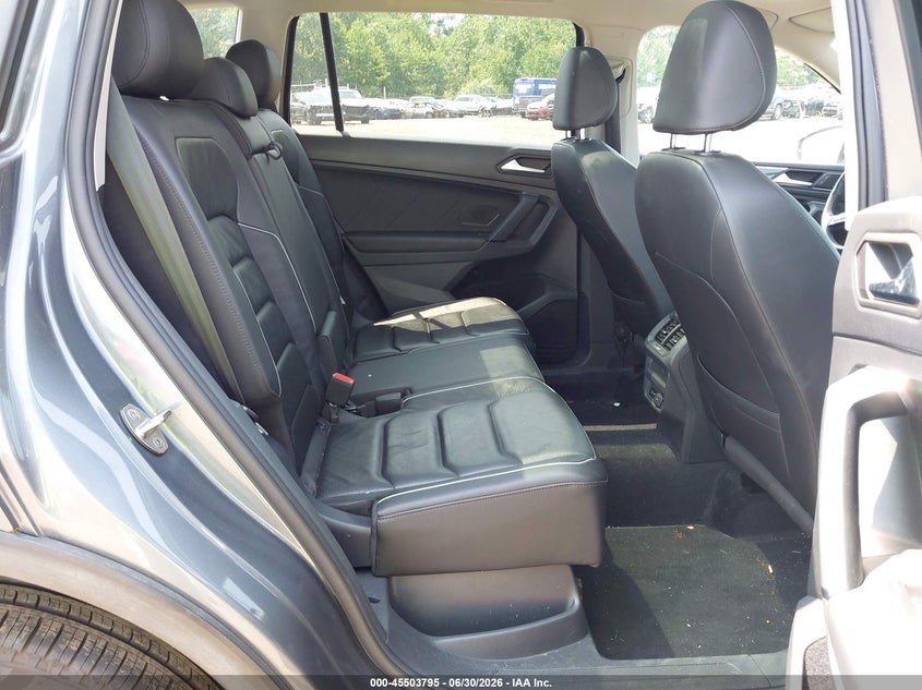 2019 Volkswagen Tiguan VIN 3VV4B7AX4KM065838 IAAI salvage auction — FRONT END, Salvage Title, sold $6,200 on 2026-07-19 (photo 8)