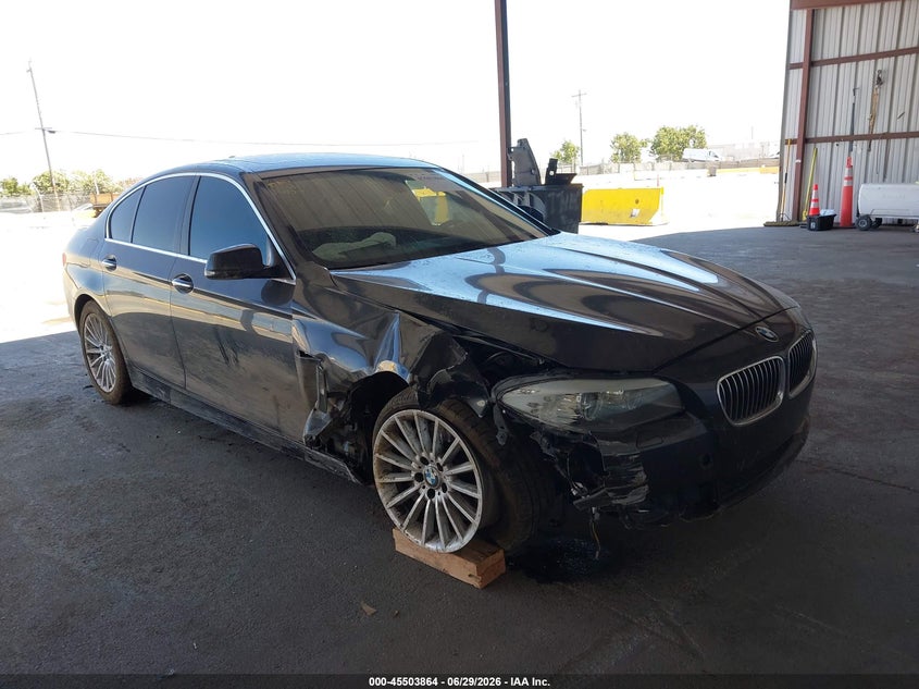 2012 BMW 5er VIN WBAFR7C52CC810195 IAAI salvage auction — SIDE, Salvage (California), sold $1,225 on 2026-07-30 (photo 6)