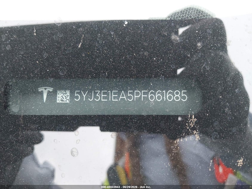 2023 Tesla Model 3 VIN 5YJ3E1EA5PF661685 IAAI salvage auction — SIDE, Salvage Title, sold $9,300 on 2026-07-16 (photo 9)