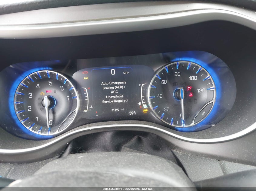 2021 Chrysler Pacifica VIN 2C4RC3BG3MR518240 IAAI salvage auction — LEFT FRONT, Salvage Title, sold $3,950 on 2026-08-28 (photo 7)