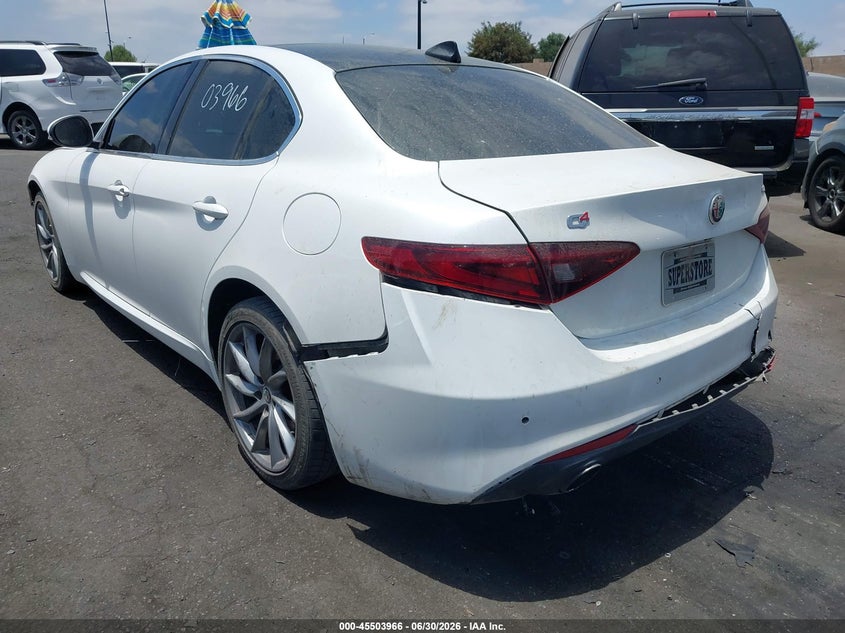 2017 Alfa romeo Giulia VIN ZARFAEEN5H7561862 IAAI salvage auction — FRONT END, Salvage Title, sold $1,725 on 2026-07-31 (photo 3)