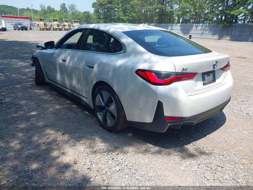 2024 BMW I4 VIN WBY83FB04RFS70609 IAAI salvage auction — FRONT END, Salvage Title, sold $18,300 on 2026-08-19 (photo 3)
