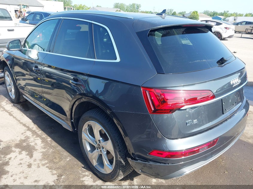 2021 Audi Q5 VIN WA1BAAFY2M2127412 IAAI salvage auction — FRONT END, Salvage (Ohio), sold $13,400 on 2026-07-11 (photo 3)