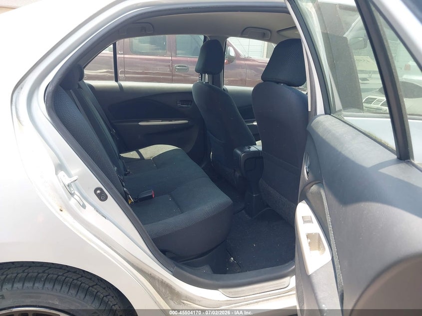 2009 Toyota Yaris VIN JTDBT903391310262 IAAI salvage auction — NORMAL WEAR, Clear (Connecticut), sold $625 on 2026-07-15 (photo 8)