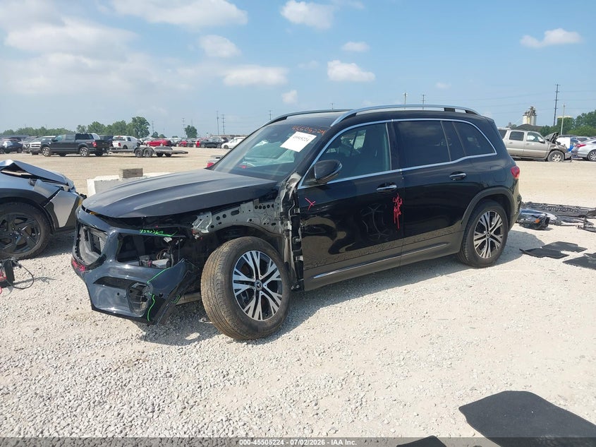 2024 Mercedes-benz Glb VIN W1N4M4HBXRW372029 IAAI salvage auction — FRONT END, Salvage Title, sold $13,200 on 2026-08-26 (photo 2)