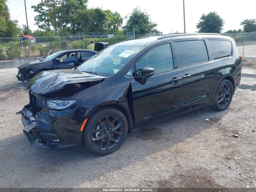 2026 Chrysler Pacifica VIN 2C4RC1BG5TR222459 IAAI salvage auction — FRONT END, Salvage (Ohio), sold $7,700 on 2026-07-30 (photo 2)