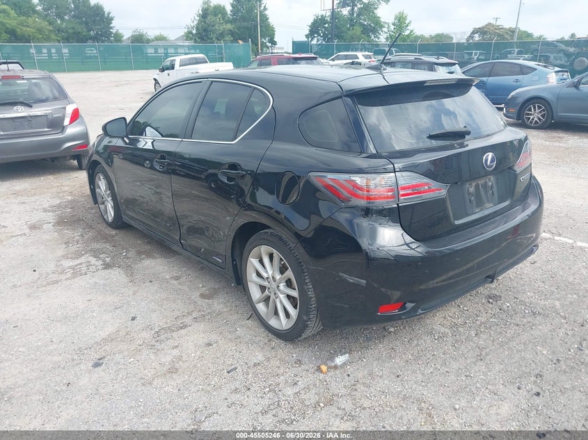 2013 Lexus Ct VIN JTHKD5BH3D2153039 IAAI salvage auction — FRONT & REAR, Salvage (Kentucky), sold $3,200 on 2026-07-27 (photo 3)