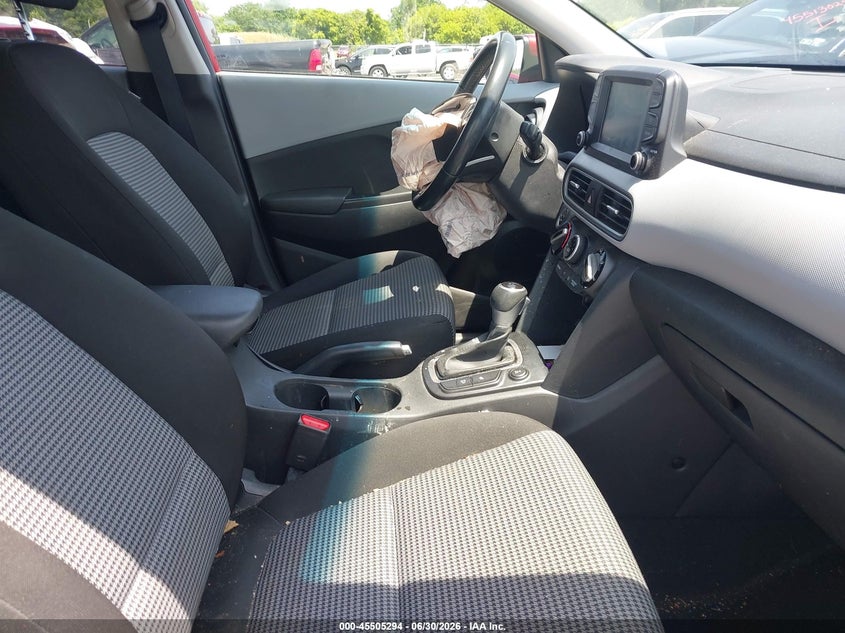 2019 Hyundai Kona VIN KM8K6CAAXKU337041 IAAI salvage auction — RIGHT FRONT, Salvage Title, sold $2,650 on 2026-07-27 (photo 5)