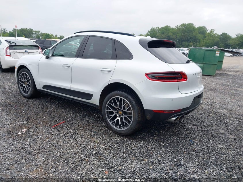 2018 Porsche Macan VIN WP1AA2A52JLB23434 IAAI salvage auction — RIGHT SIDE, Salvage (North Carolina), sold $11,400 on 2026-07-31 (photo 3)