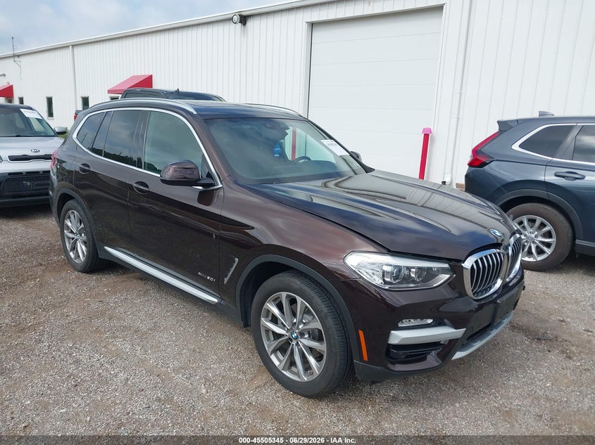 2018 BMW X3 VIN 5UXTR9C58JLD62626 — IAAI salvage auction photo
