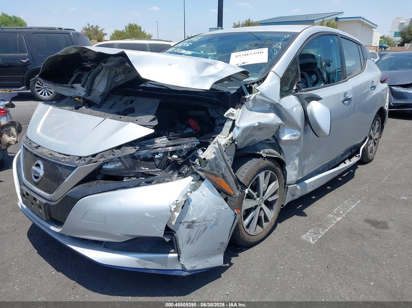 2020 Nissan Leaf VIN 1N4BZ1BP0LC307238 IAAI salvage auction — LEFT FRONT, Salvage Title, sold $1,900 on 2026-07-31 (photo 2)