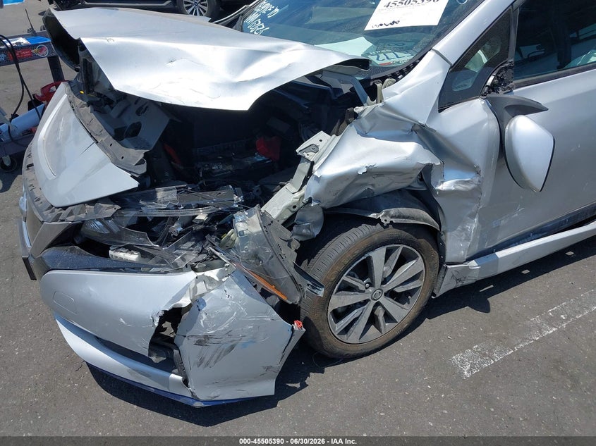 2020 Nissan Leaf VIN 1N4BZ1BP0LC307238 IAAI salvage auction — LEFT FRONT, Salvage Title, sold $1,900 on 2026-07-31 (photo 6)