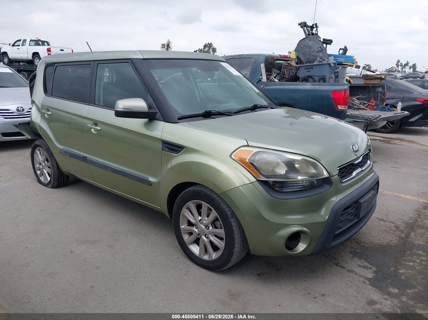 2013 Kia Soul VIN KNDJT2A62D7536360 IAAI salvage auction — REAR END, Salvage Title, sold $775 on 2026-07-22 (photo 1)