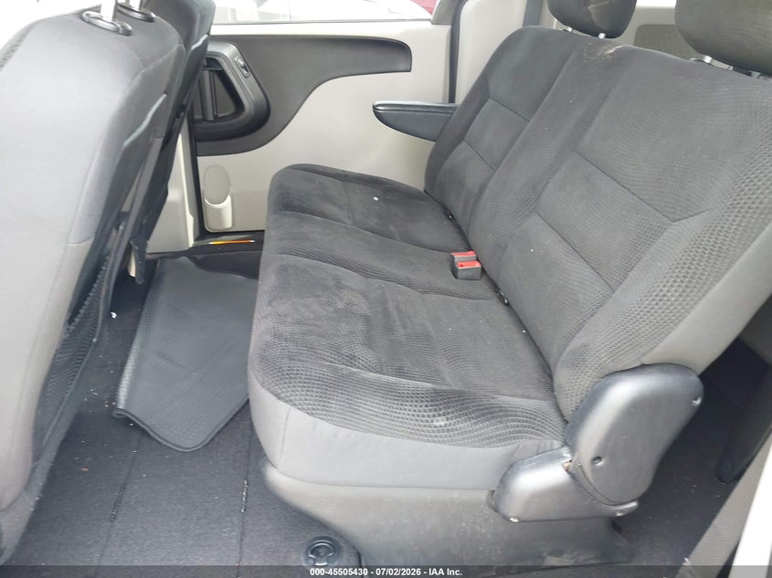 2019 Dodge Caravan VIN 2C4RDGBG2KR558360 IAAI salvage auction — LEFT REAR, Salvage Title, sold $2,125 on 2026-09-11 (photo 8)