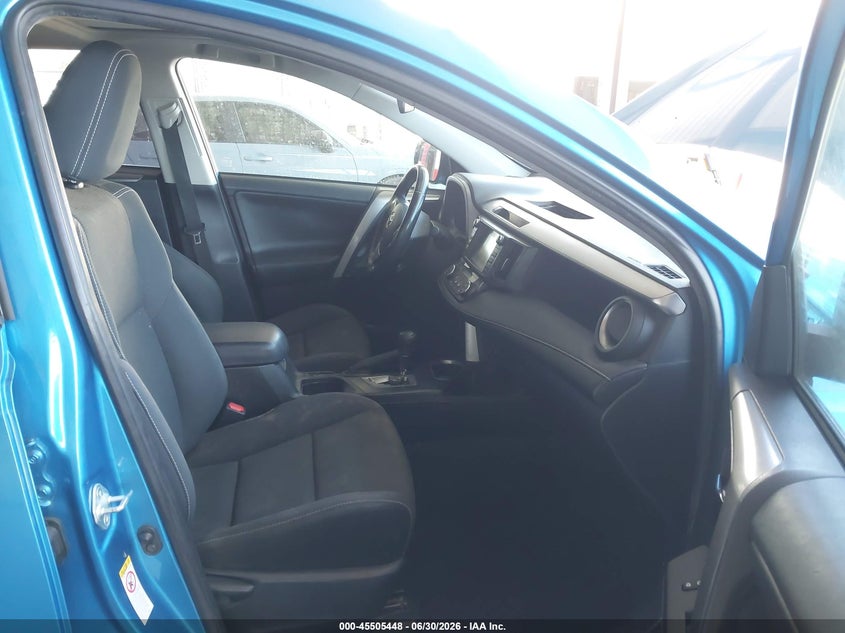 2017 Toyota Rav 4 VIN JTMRJREV4HD137153 IAAI salvage auction — FRONT END, Salvage (California), sold $6,900 on 2026-07-30 (photo 5)