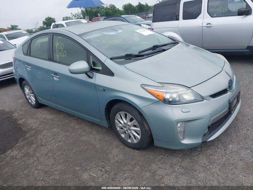 2012 Toyota Prius VIN JTDKN3DP8C3016677 IAAI salvage auction — NORMAL WEAR, Clear (Virginia), sold $5,100 on 2026-07-07 (photo 1)