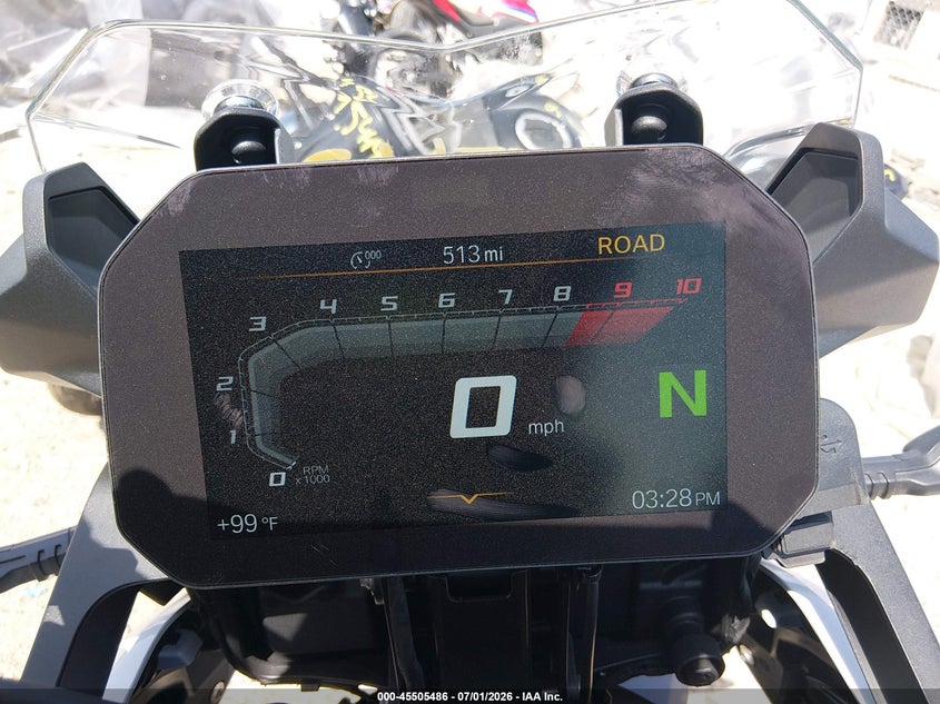 2024 BMW F 800 VIN WB10K530XR6K33863 IAAI salvage auction — LEFT FRONT, Clear (Illinois), sold $4,550 on 2026-07-29 (photo 7)