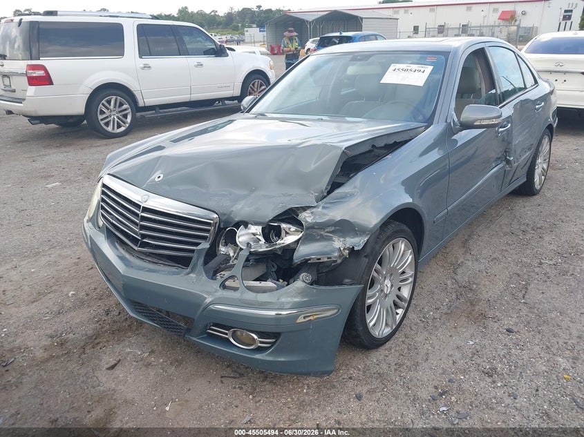 2007 Mercedes-benz E-klasse VIN WDBUF56XX7B096086 IAAI salvage auction — FRONT END, Rebuildable (Florida), sold $275 on 2026-08-06 (photo 6)