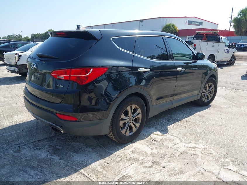 2013 Hyundai Santa fe VIN 5XYZU3LB4DG070224 IAAI salvage auction — NORMAL WEAR, Clear (Florida), sold $1,525 on 2026-07-15 (photo 4)