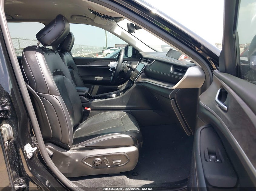 2022 Jeep Grand cherokee VIN 1C4RJHBG8N8606345 IAAI salvage auction — FRONT END, Salvage Title, sold $7,000 on 2026-08-28 (photo 5)