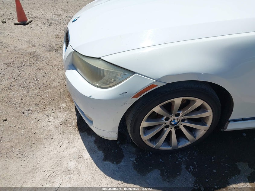 2011 BMW 3 series VIN WBAPH5C50BF093949 IAAI salvage auction — NORMAL WEAR, Clear - Dealer Only (California), sold $875 on 2026-07-29 (photo 6)