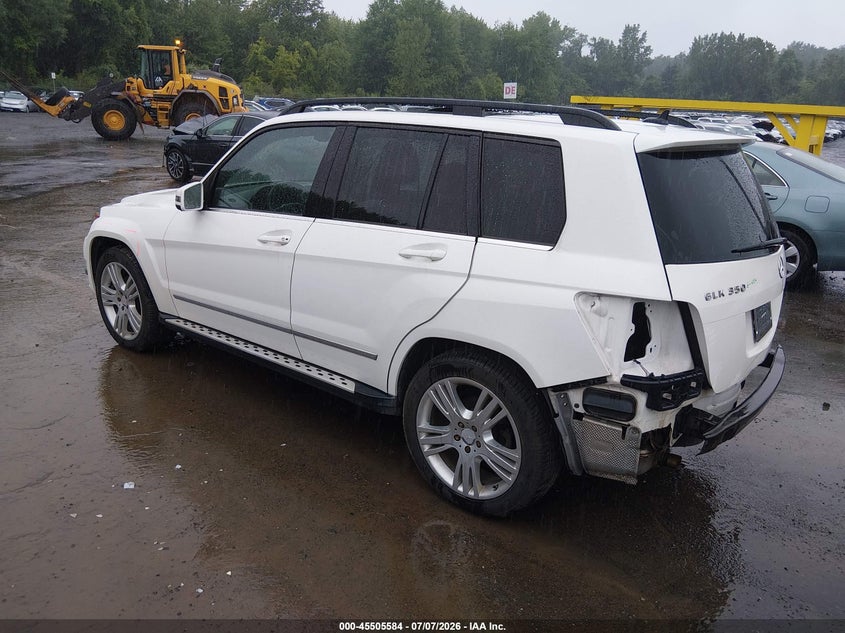2013 Mercedes-benz Glk-klasse VIN WDCGG8JB4DG036404 IAAI salvage auction — REAR END, Salvage (Connecticut), sold $2,450 on 2026-07-23 (photo 3)