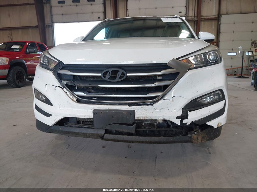 2017 Hyundai Tucson VIN KM8J3CA43HU550517 IAAI salvage auction — FRONT END, Salvage Title, sold $1,550 on 2026-07-15 (photo 6)
