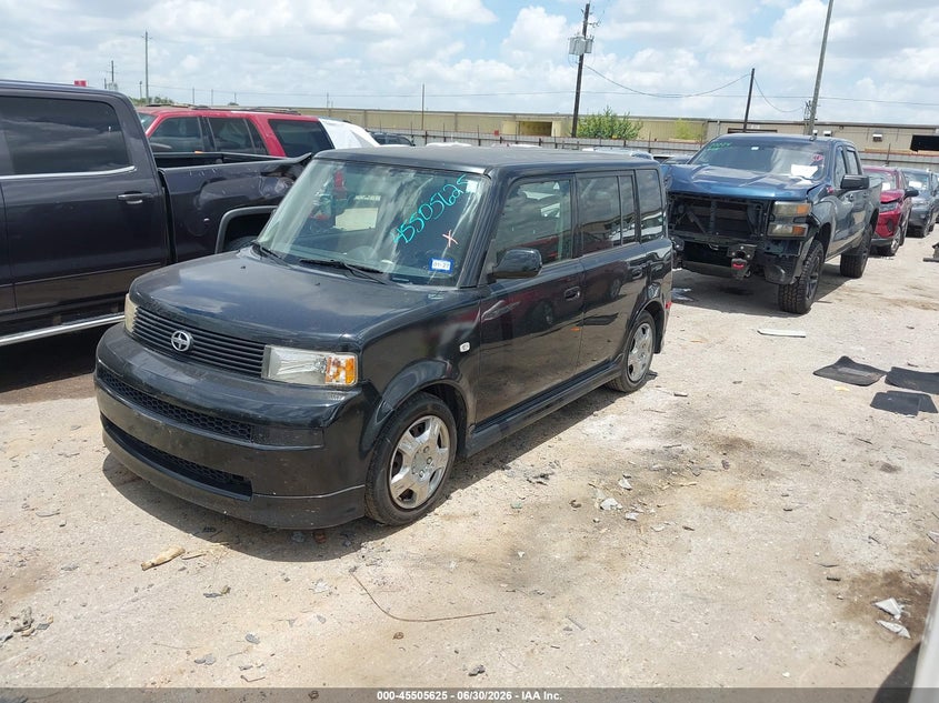 2005 Scion Xb VIN JTLKT324350200397 IAAI salvage auction — LEFT & RIGHT, Original (Texas), sold $925 on 2026-08-26 (photo 2)