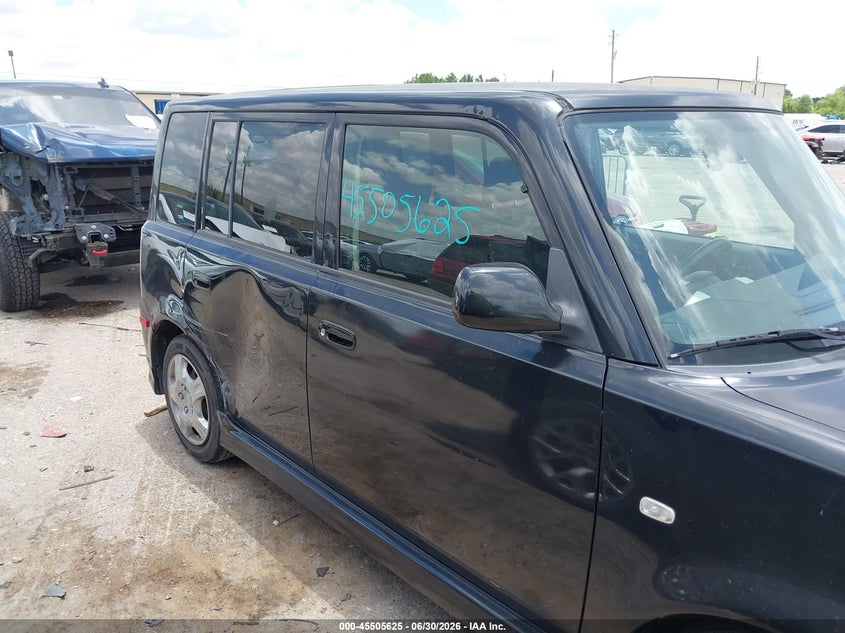 2005 Scion Xb VIN JTLKT324350200397 IAAI salvage auction — LEFT & RIGHT, Original (Texas), sold $925 on 2026-08-26 (photo 6)