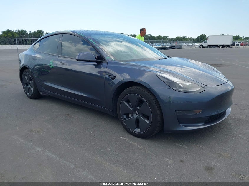 2021 Tesla Model 3 VIN 5YJ3E1EA0MF096824 IAAI salvage auction — REAR END, Salvage Title, sold $7,900 on 2026-08-02 (photo 1)