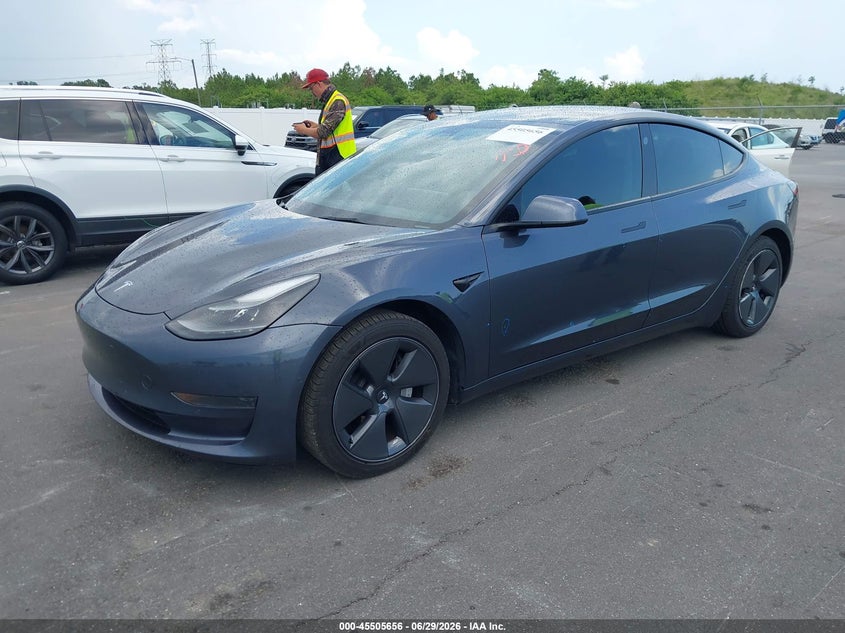 2021 Tesla Model 3 VIN 5YJ3E1EA0MF096824 IAAI salvage auction — REAR END, Salvage Title, sold $7,900 on 2026-08-02 (photo 2)