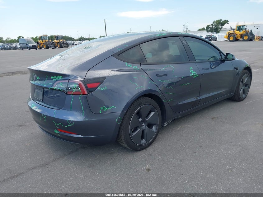 2021 Tesla Model 3 VIN 5YJ3E1EA0MF096824 IAAI salvage auction — REAR END, Salvage Title, sold $7,900 on 2026-08-02 (photo 4)