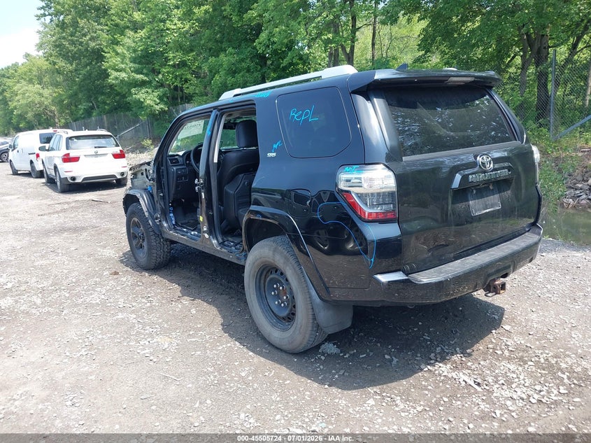 2018 Toyota 4runner VIN JTEBU5JR3J5488559 IAAI salvage auction — LEFT SIDE, Mv-907A (New York), sold $8,100 on 2026-07-28 (photo 3)