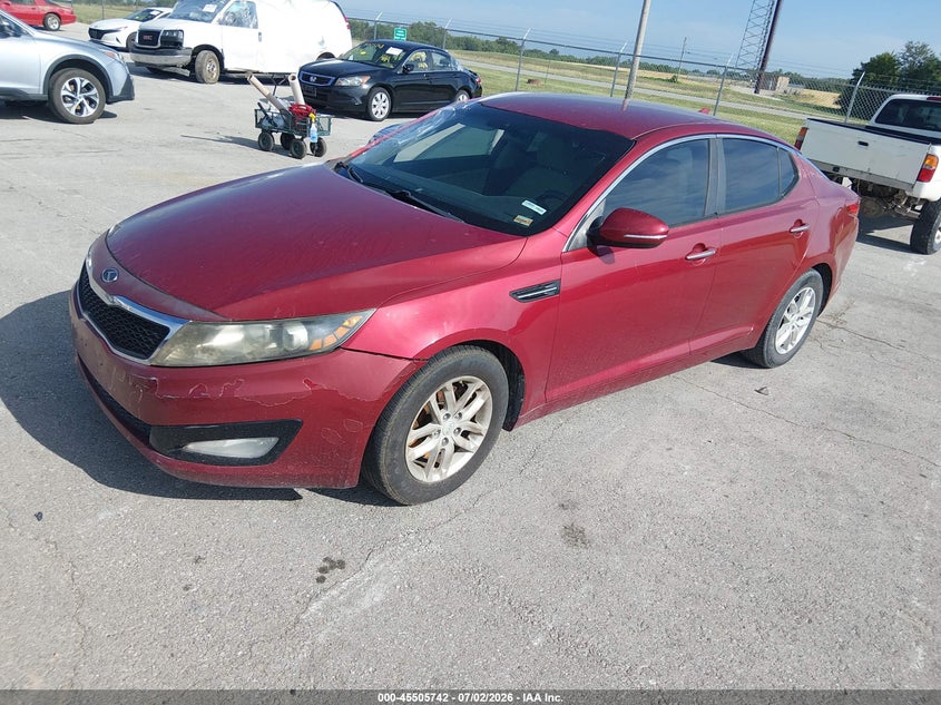 2013 Kia Optima VIN 5XXGM4A77DG227583 IAAI salvage auction — NORMAL WEAR, Clear (Missouri), sold $750 on 2026-07-09 (photo 2)