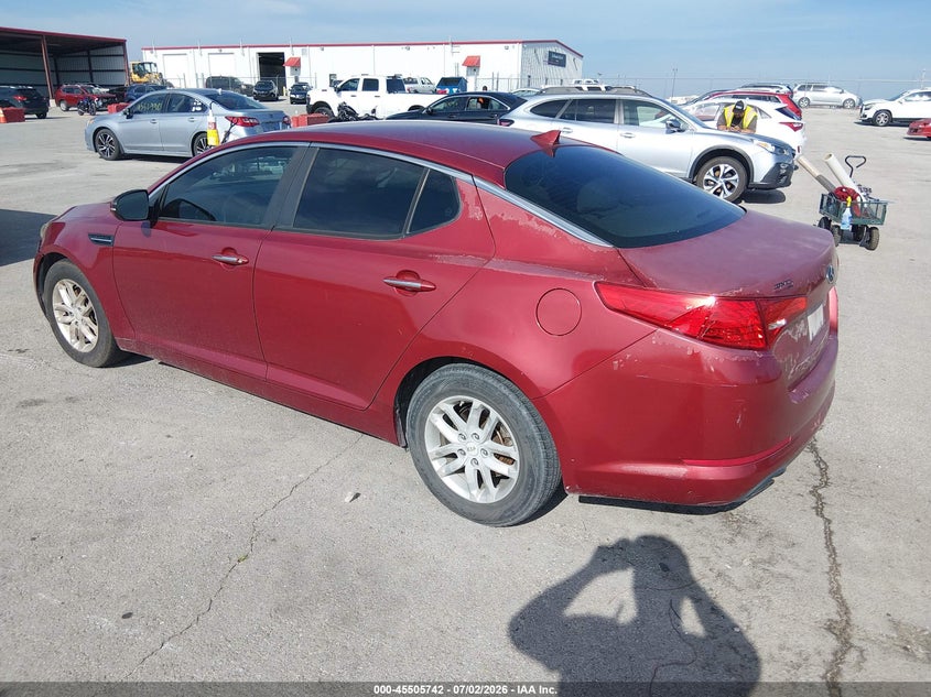 2013 Kia Optima VIN 5XXGM4A77DG227583 IAAI salvage auction — NORMAL WEAR, Clear (Missouri), sold $750 on 2026-07-09 (photo 3)