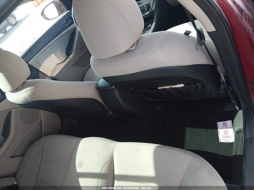 2013 Kia Optima VIN 5XXGM4A77DG227583 IAAI salvage auction — NORMAL WEAR, Clear (Missouri), sold $750 on 2026-07-09 (photo 8)