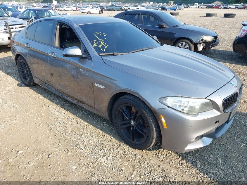 2016 BMW 5er VIN WBA5A7C52GG152461 IAAI salvage auction — FRONT & REAR, Mv-907A (New York), sold $25 on 2026-07-28 (photo 1)