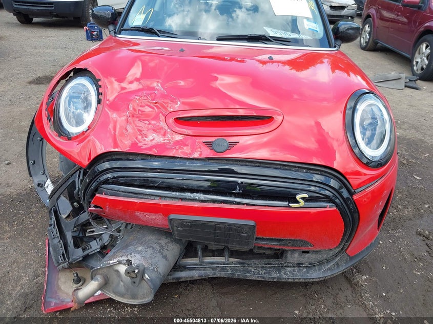 2023 Mini Hard top VIN WMW13DJ0XP2S74271 IAAI salvage auction — FRONT END, Salvage - Greater Than 75% (Maryland), sold $3,950 on 2026-08-02 (photo 6)