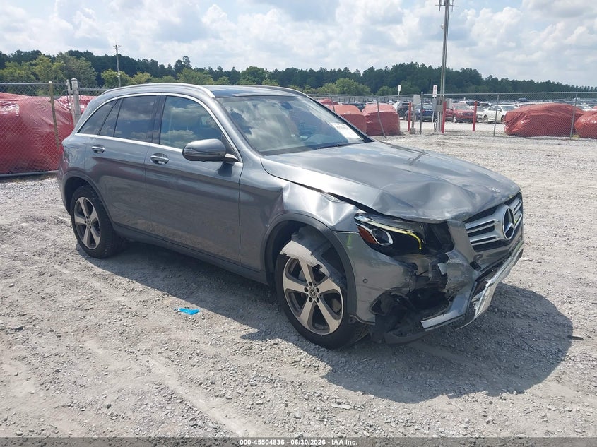 2018 Mercedes-benz Glc VIN WDC0G4JB5JV080798 IAAI salvage auction — RIGHT FRONT, Salvage Title, sold $1,050 on 2026-07-23 (photo 1)
