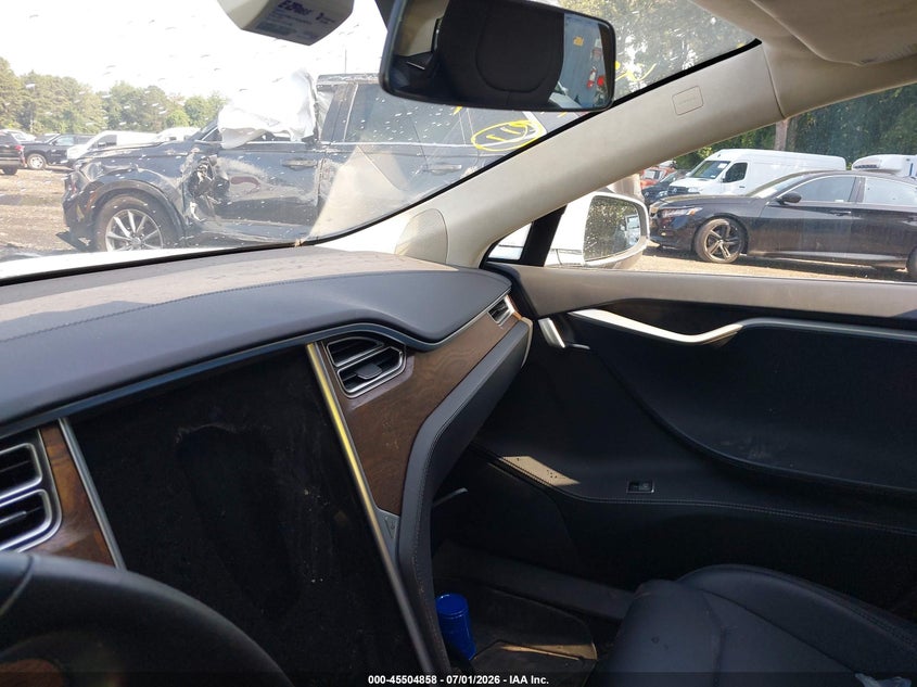 2017 Tesla Model s VIN 5YJSA1E22HF215608 IAAI salvage auction — FRONT END, Salvage Title, sold $4,125 on 2026-07-23 (photo 7)