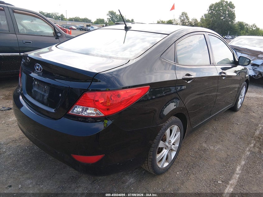 2012 Hyundai Accent VIN KMHCU4AE1CU213258 IAAI salvage auction — NORMAL WEAR, Original (Ohio), sold $500 on 2026-07-22 (photo 4)