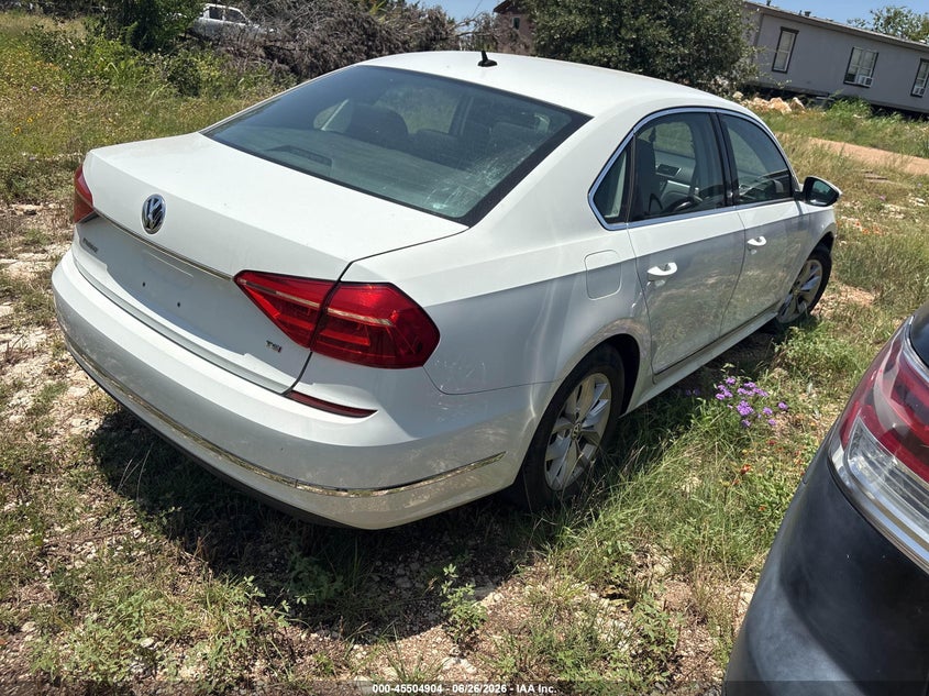 2016 Volkswagen Passat VIN 1VWAS7A39GC023377 IAAI salvage auction — NORMAL WEAR, Salvage Title, sold $825 on 2026-07-16 (photo 4)