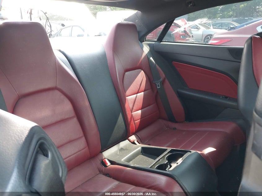 2016 Mercedes-benz E-klasse VIN WDDKJ6HB0GF328448 IAAI salvage auction — REAR END, Salvage (Pennsylvania), sold $2,000 on 2026-07-28 (photo 8)