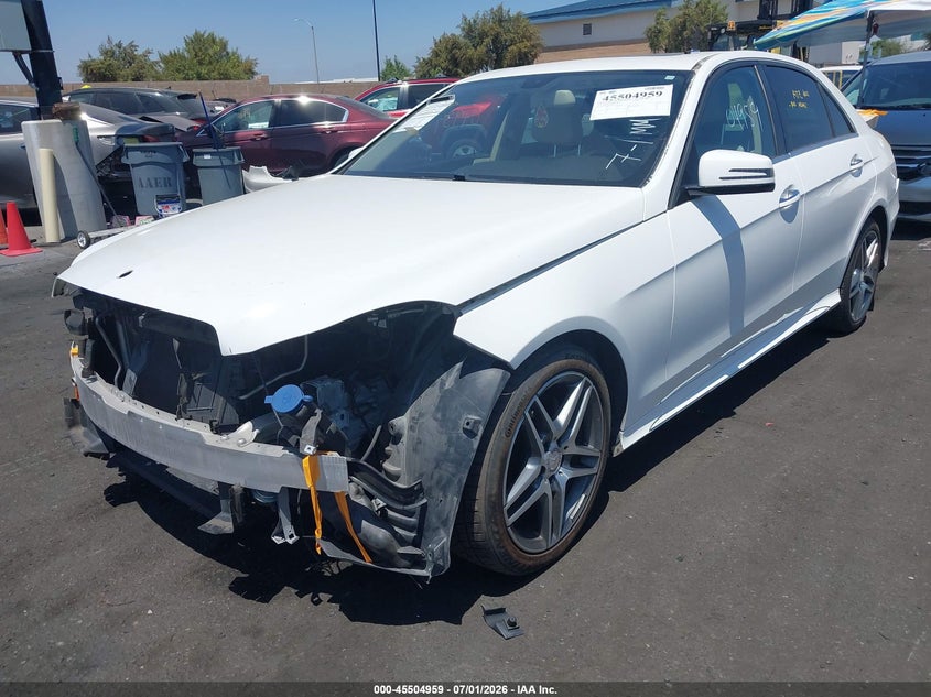 2014 Mercedes-benz E-klasse VIN WDDHF5KB7EB021765 IAAI salvage auction — FRONT & REAR, Wait Title, sold $1,275 on 2026-08-14 (photo 2)