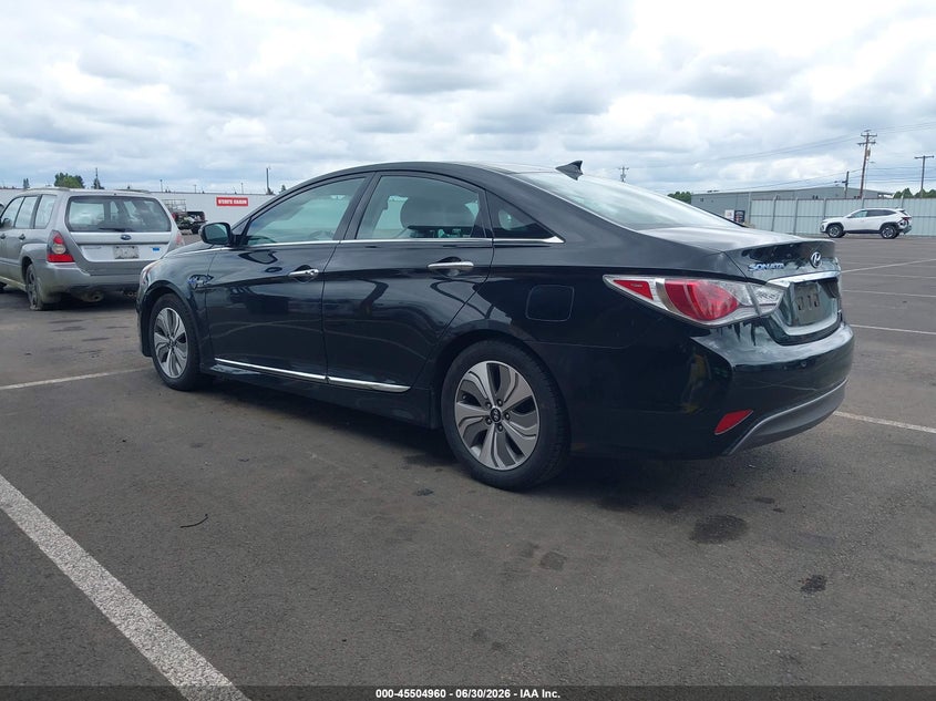 2014 Hyundai Sonata VIN KMHEC4A48EA111298 IAAI salvage auction — NORMAL WEAR, Clear (Oregon), sold $275 on 2026-07-21 (photo 3)