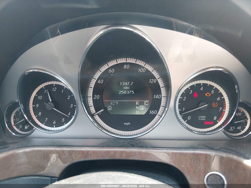 2010 Mercedes-benz E-class VIN WDDHF8HB3AA109592 IAAI salvage auction — NORMAL WEAR, Clear (Pennsylvania), sold $200 on 2026-07-10 (photo 7)