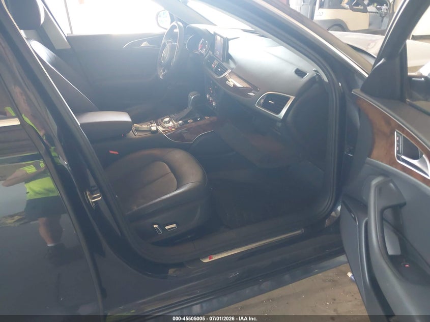 2016 Audi A6 VIN WAUFGAFC1GN003187 IAAI salvage auction — NORMAL WEAR, Clear (Illinois), sold $1,375 on 2026-07-27 (photo 5)