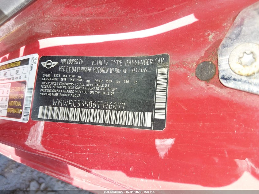 2006 Mini Cooper VIN WMWRC33586TJ76077 IAAI salvage auction — NORMAL WEAR, Clear-Endorsement (Wisconsin), sold $350 on 2026-07-22 (photo 9)